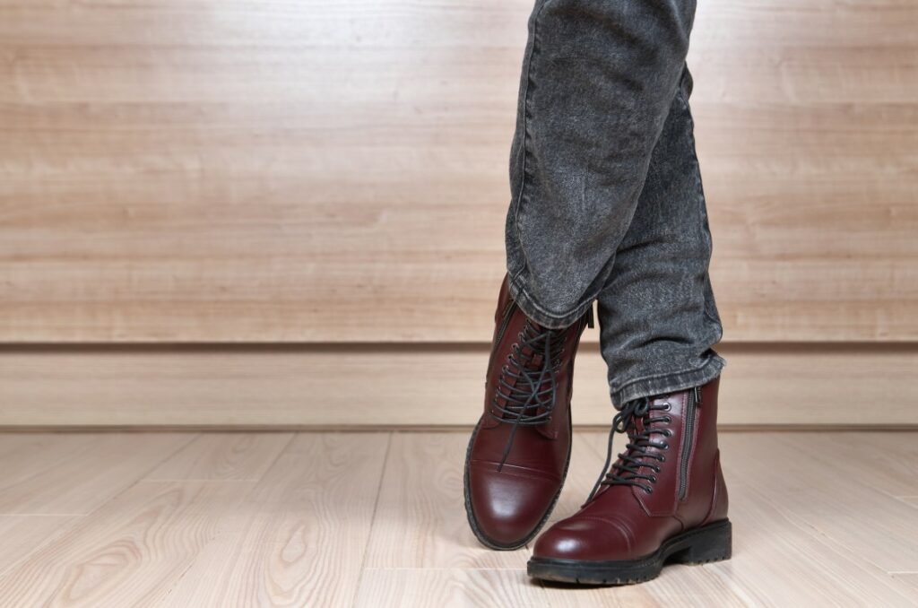 Comment porter des low boots avec un jean